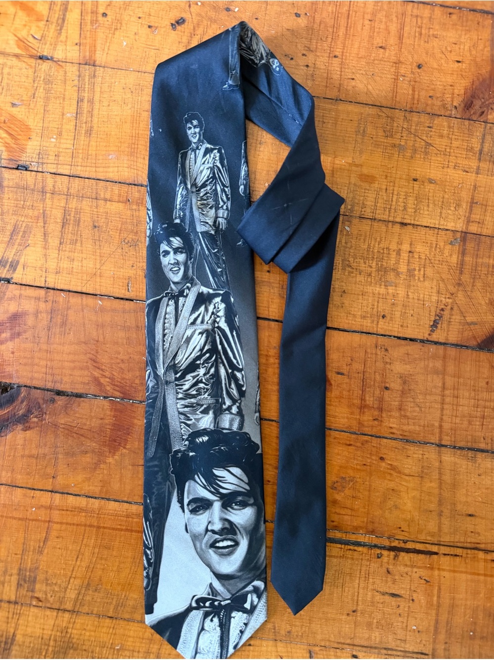 Black Graphic Satin Men's Tie - Classic Portrait Design - Elvis